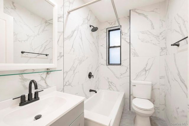 2925 Matthews Avenue 2H, Bronx, NY 10467