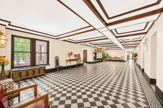 2925 Matthews Avenue 2H, Bronx, NY 10467