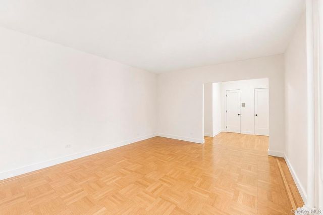 2925 Matthews Avenue 2H, Bronx, NY 10467