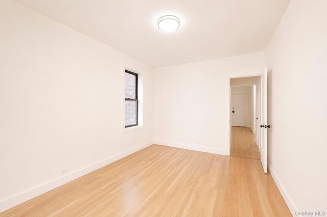 2925 Matthews Avenue 2H, Bronx, NY 10467