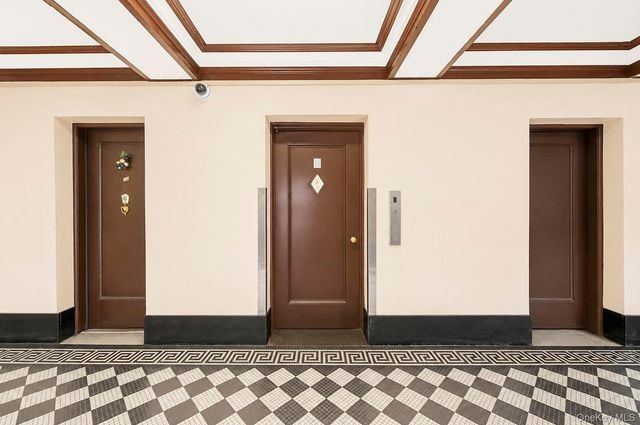 2925 Matthews Avenue 2H, Bronx, NY 10467