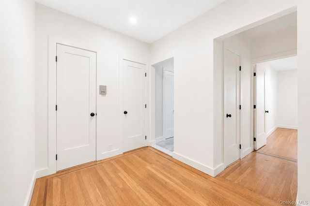 2925 Matthews Avenue 2H, Bronx, NY 10467