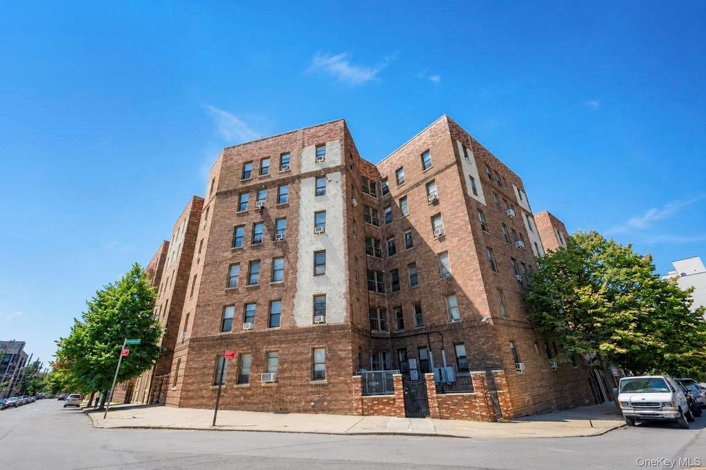 2925 Matthews Avenue 2H, Bronx, NY 10467 — photo 2