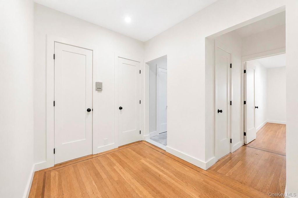 2925 Matthews Avenue 2H, Bronx, NY 10467 — photo 5
