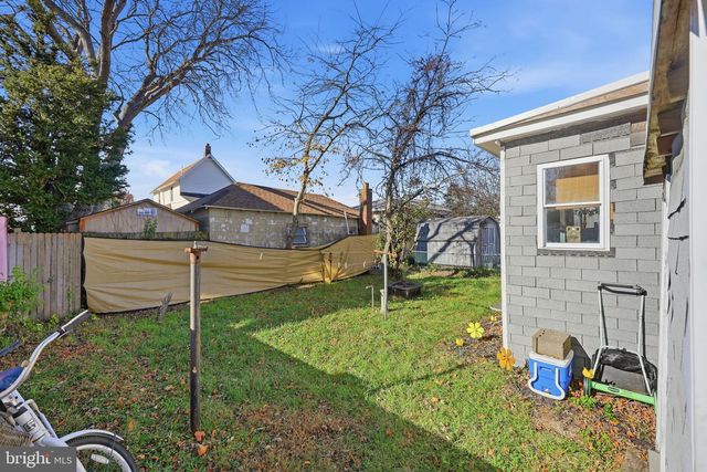 128 W ROBERTS AVE, Wildwood, NJ 08260