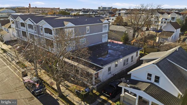 128 W ROBERTS AVE, Wildwood, NJ 08260