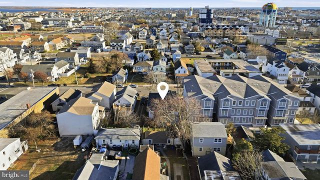 128 W ROBERTS AVE, Wildwood, NJ 08260