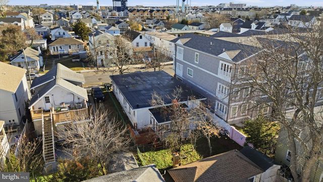 128 W ROBERTS AVE, Wildwood, NJ 08260