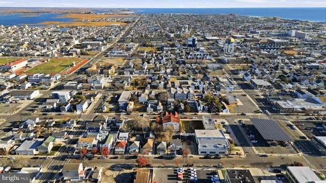 128 W ROBERTS AVE, Wildwood, NJ 08260