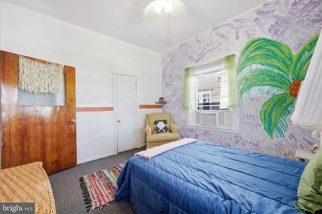 128 W ROBERTS AVE, Wildwood, NJ 08260