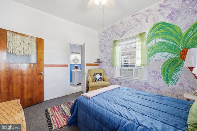 128 W ROBERTS AVE, Wildwood, NJ 08260