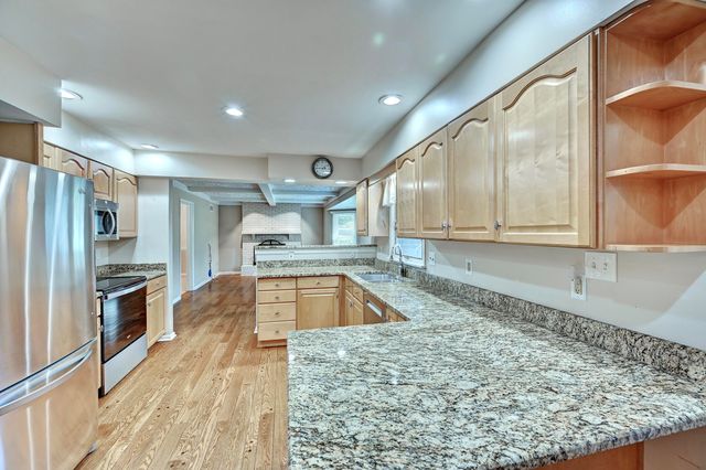 447 White Oak Drive, Edgewood, KY 41017