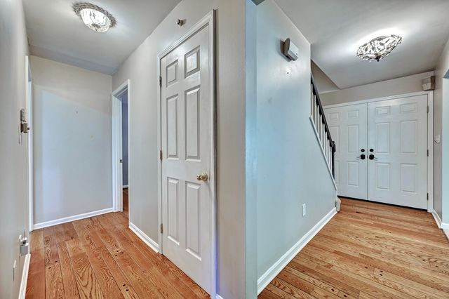447 White Oak Drive, Edgewood, KY 41017