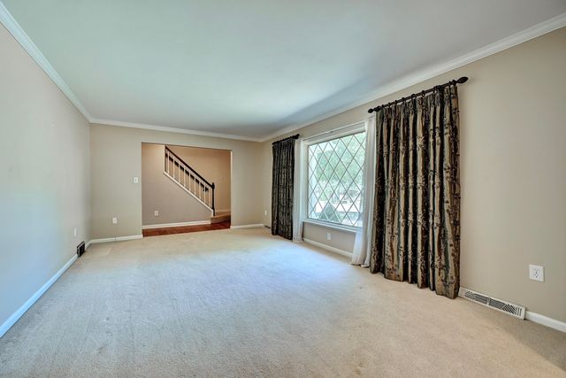 447 White Oak Drive, Edgewood, KY 41017