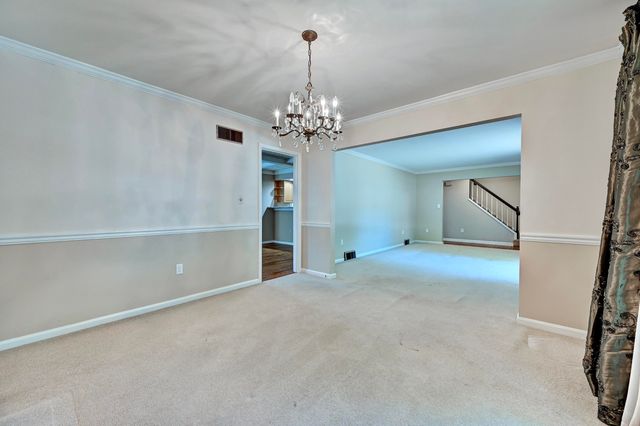 447 White Oak Drive, Edgewood, KY 41017
