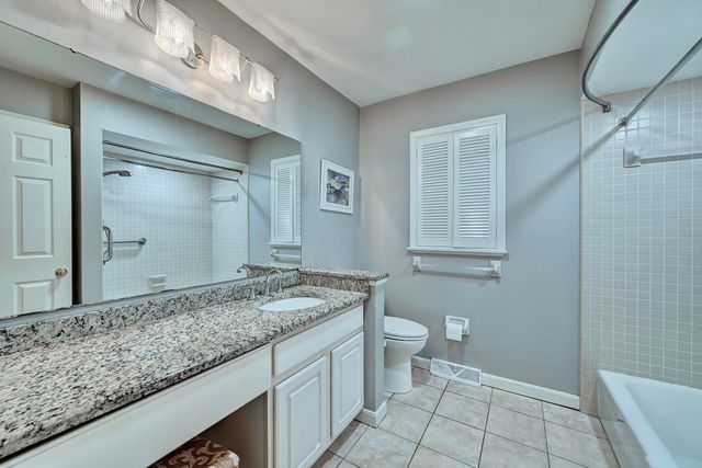 447 White Oak Drive, Edgewood, KY 41017