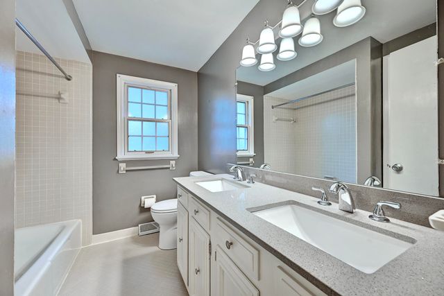 447 White Oak Drive, Edgewood, KY 41017