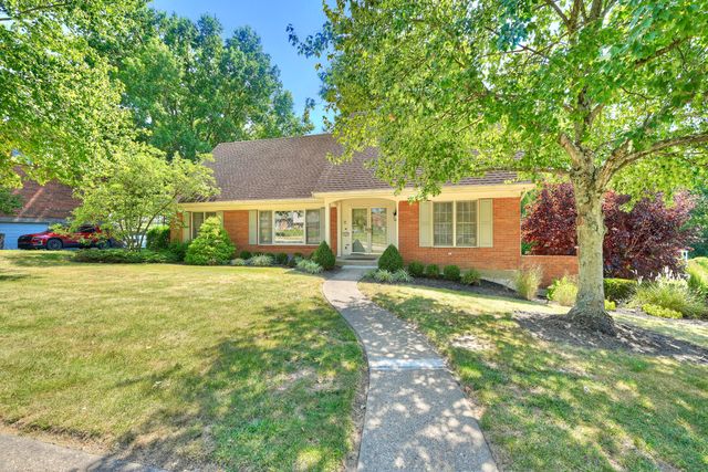 447 White Oak Drive, Edgewood, KY 41017