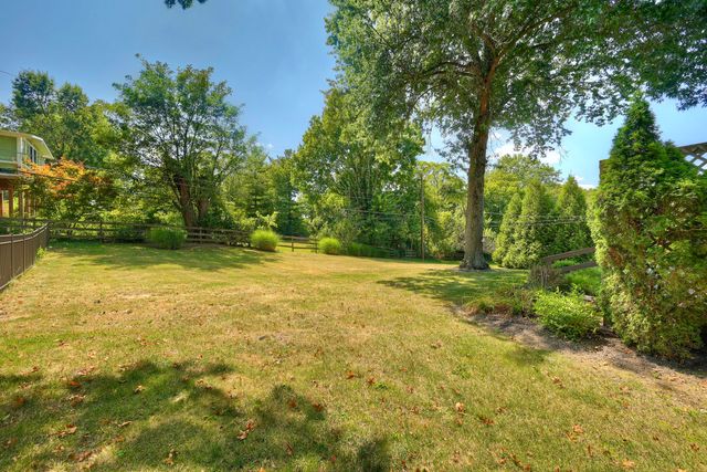 447 White Oak Drive, Edgewood, KY 41017