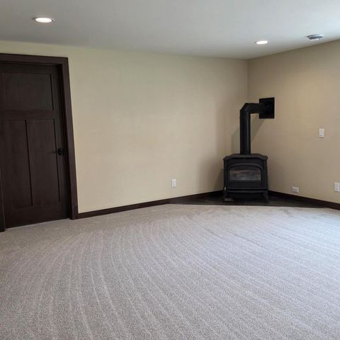 23 Heather Drive, Cottage Grove, WI 53527
