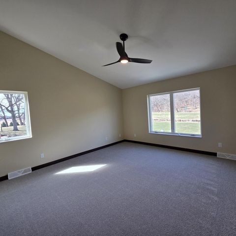 23 Heather Drive, Cottage Grove, WI 53527
