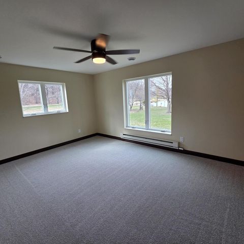 23 Heather Drive, Cottage Grove, WI 53527