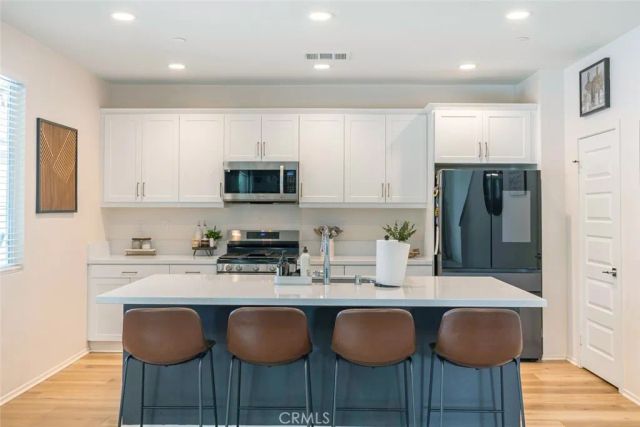 12913 Tehachapi Street, Hesperia, CA 92344