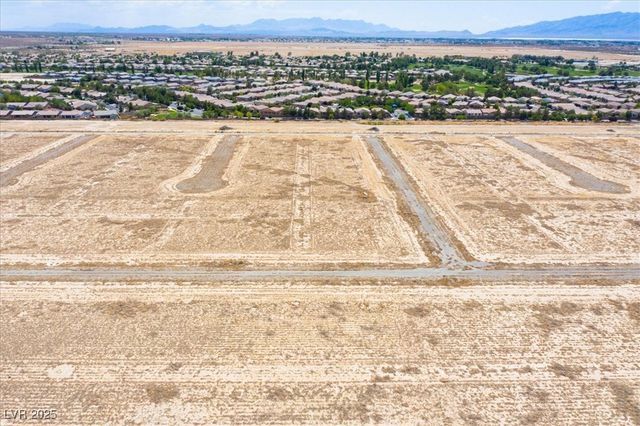 5290 East Roger Street, Pahrump, NV 89048