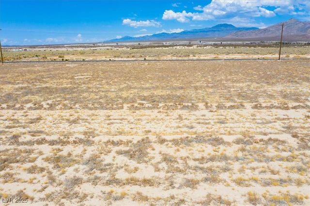 5290 East Roger Street, Pahrump, NV 89048