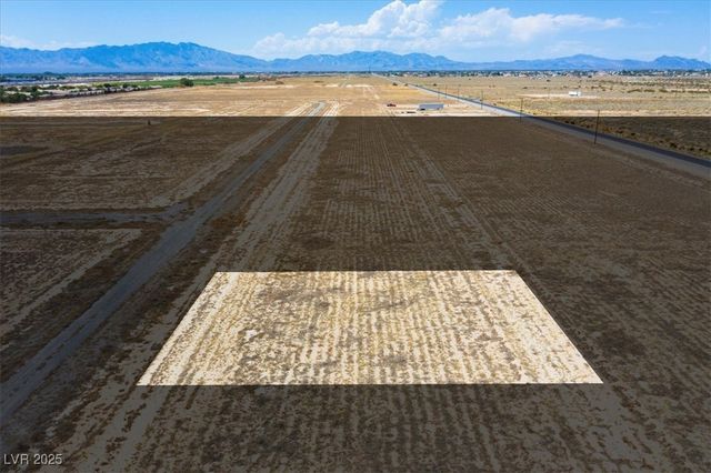 5290 East Roger Street, Pahrump, NV 89048