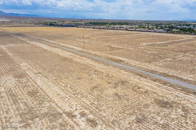 5290 East Roger Street, Pahrump, NV 89048