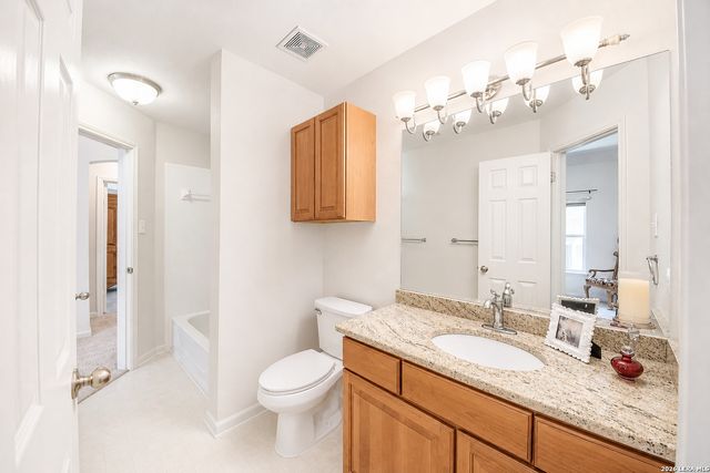 2527 Somerall, San Antonio, TX 78248