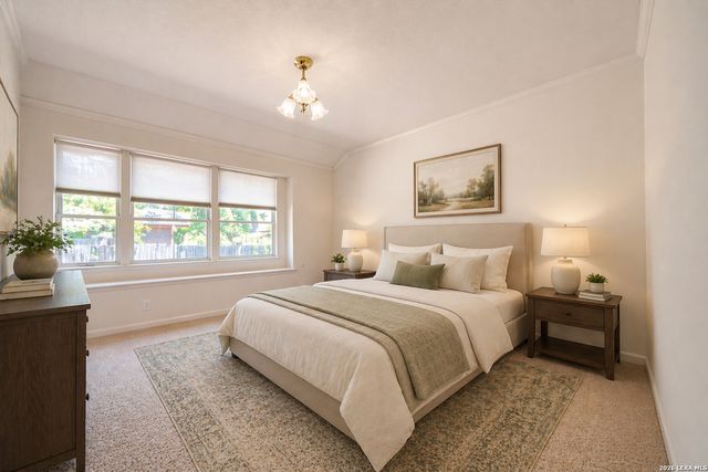 2527 Somerall, San Antonio, TX 78248