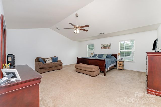 4920 Mcclure Road, Charlotte, NC 28216