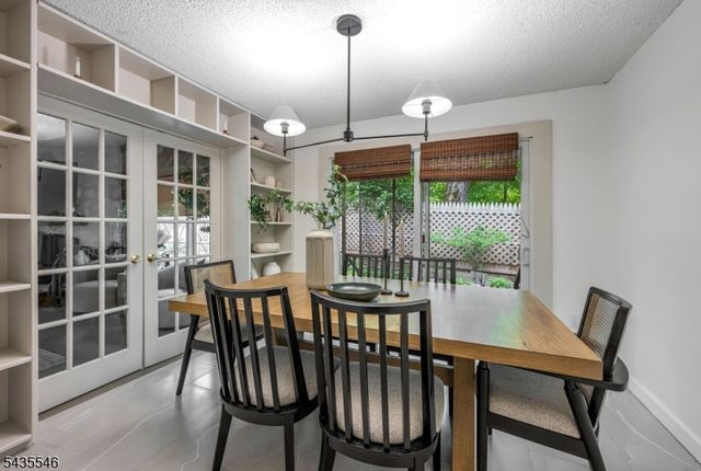 596 Wyckoff Ave, Mahwah Twp., NJ 07430