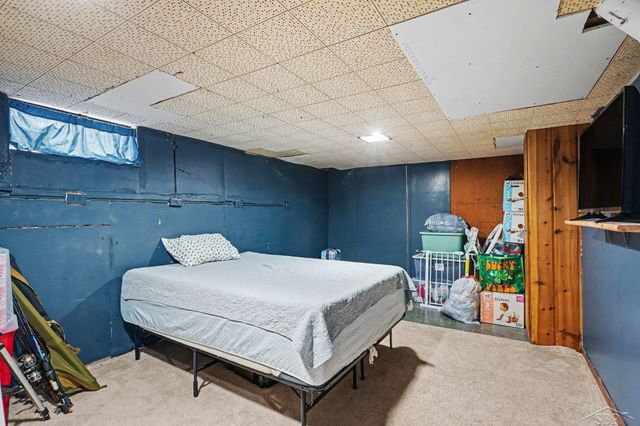 11 Roselawn Court, Saginaw, MI 48602