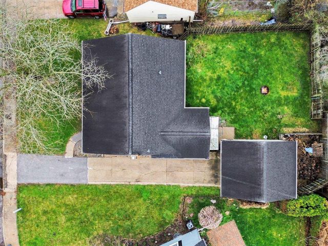 11 Roselawn Court, Saginaw, MI 48602