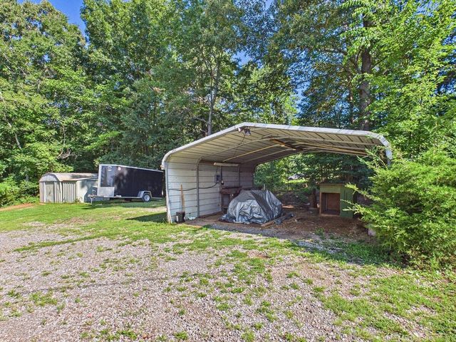 331 Jd Farm Road, Tellico Plains, TN 37385