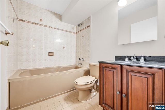 326 Prospect Avenue 6J, Hackensack, NJ 07601