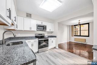 326 Prospect Avenue 6J, Hackensack, NJ 07601