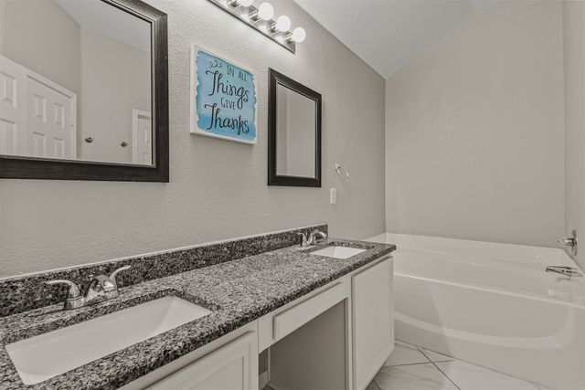 109 N Rolling Meadows Drive, Wylie, TX 75098