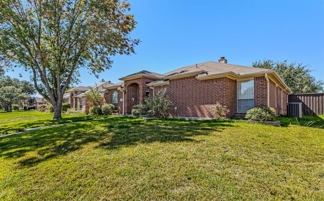 109 N Rolling Meadows Drive, Wylie, TX 75098