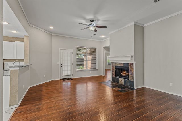 109 N Rolling Meadows Drive, Wylie, TX 75098