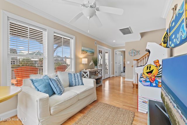 1130 Ocean Boulevard W, Holden Beach, NC 28462
