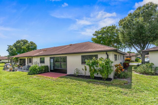 4657 Greentree Place A, Boynton Beach, FL 33436