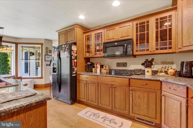 1210 WHITE CHURCH RD, Gettysburg, PA 17325