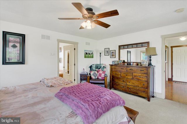 1210 WHITE CHURCH RD, Gettysburg, PA 17325