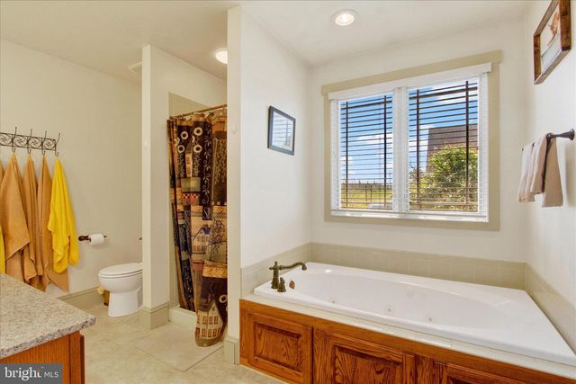 1210 WHITE CHURCH RD, Gettysburg, PA 17325