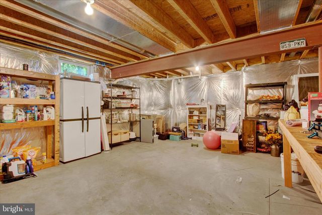 1210 WHITE CHURCH RD, Gettysburg, PA 17325