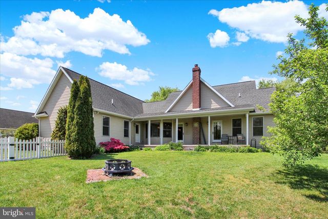 1210 WHITE CHURCH RD, Gettysburg, PA 17325